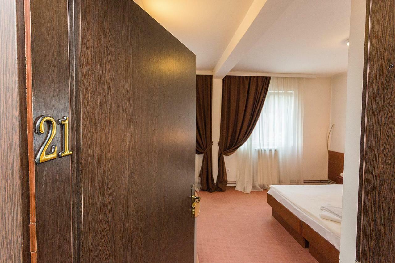 Hotel Dominus Bijelo Polje Exterior photo